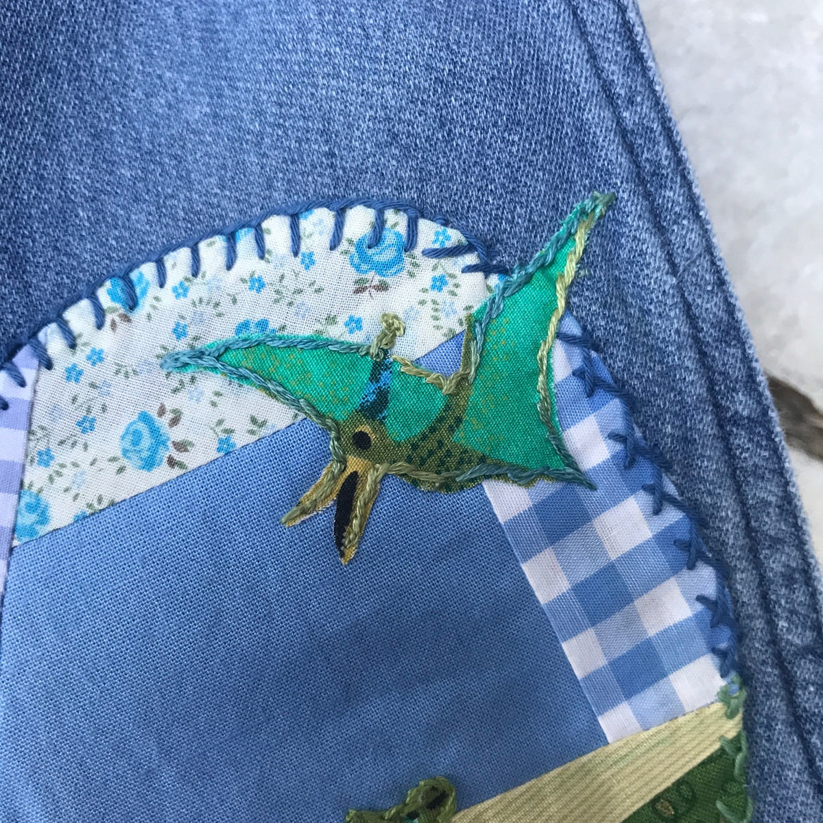 Dinosaurus handstitched denim joggers - size 1