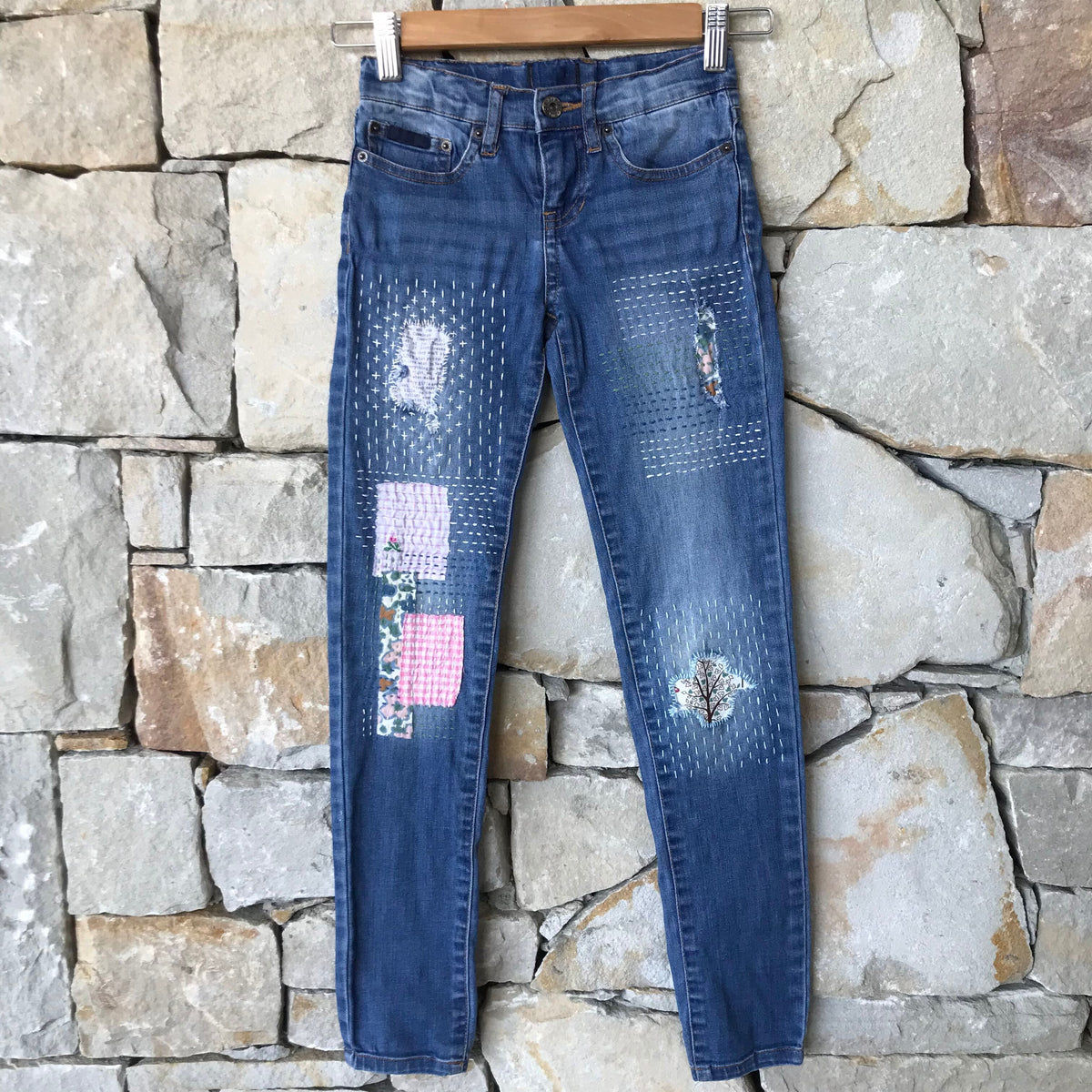 Inspirational patchwork denim jeans - size 9