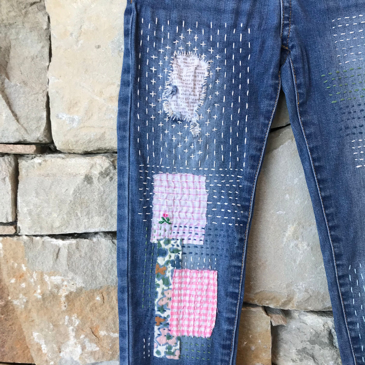 Inspirational patchwork denim jeans - size 9