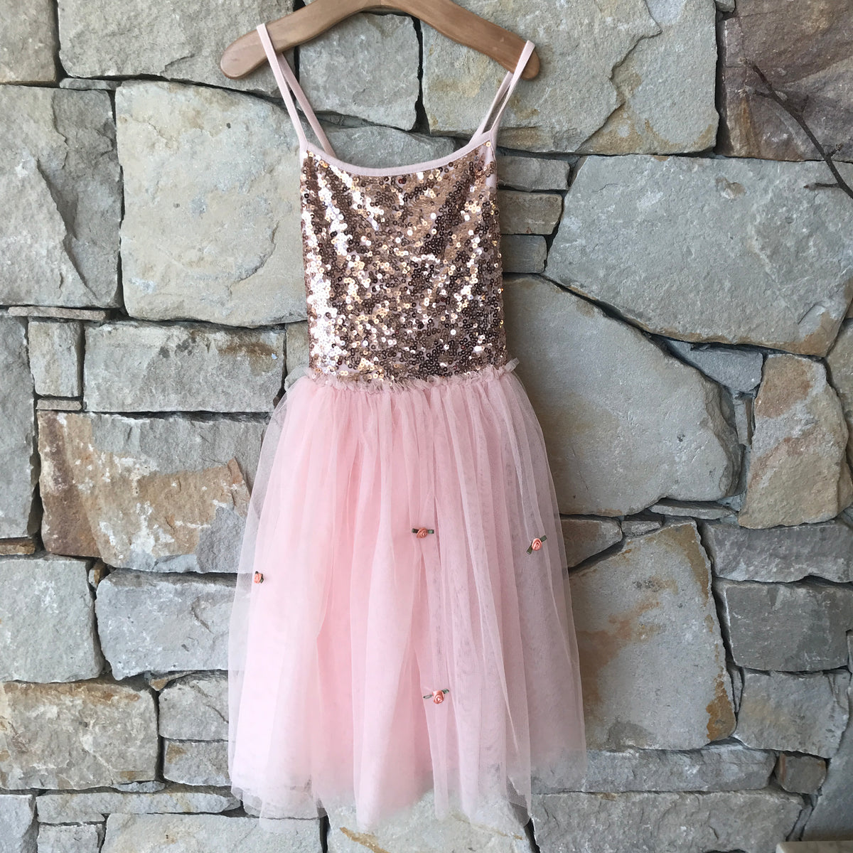 Roses and sequins tulle dress - size 8