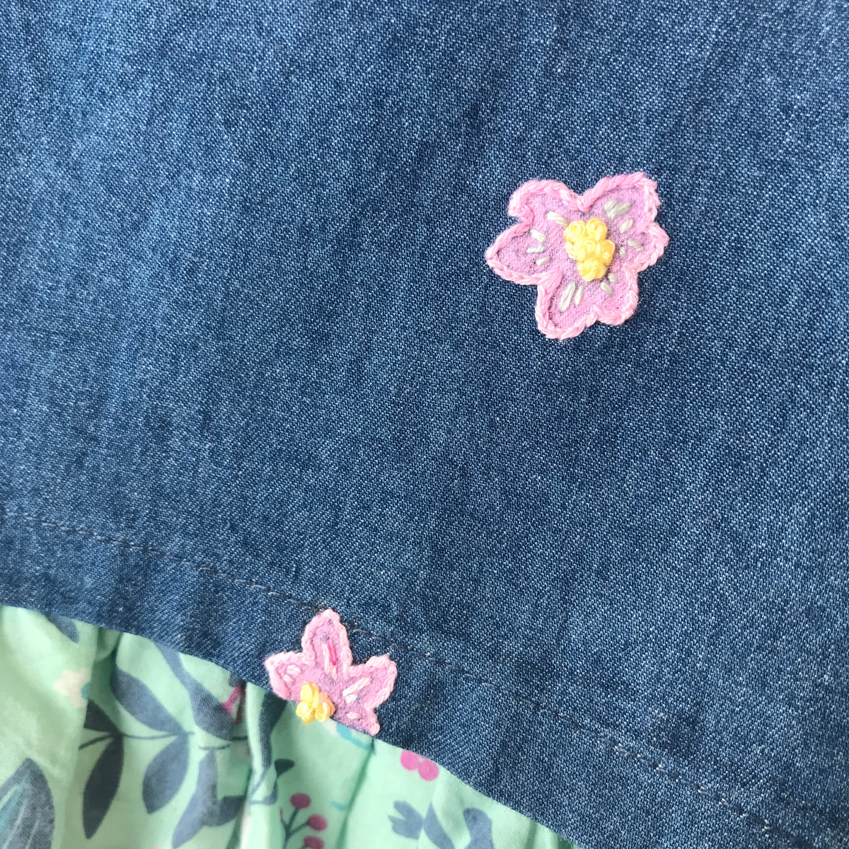 Flowers and birds denim dress - size 7