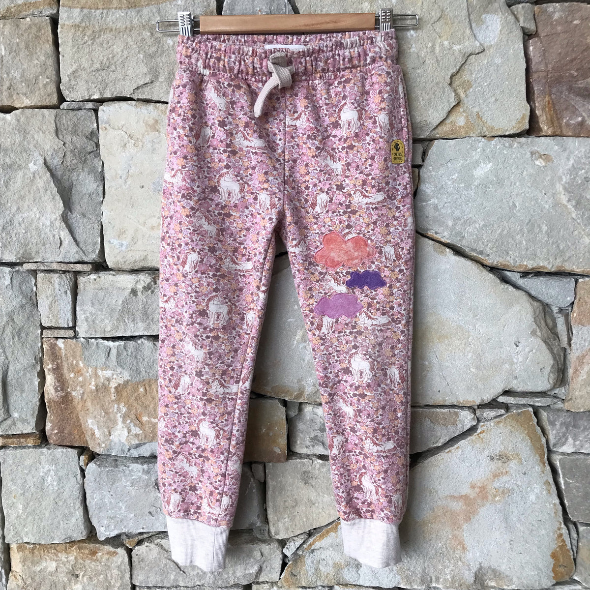 Unicorns and clouds tracksuit pants: Size 7