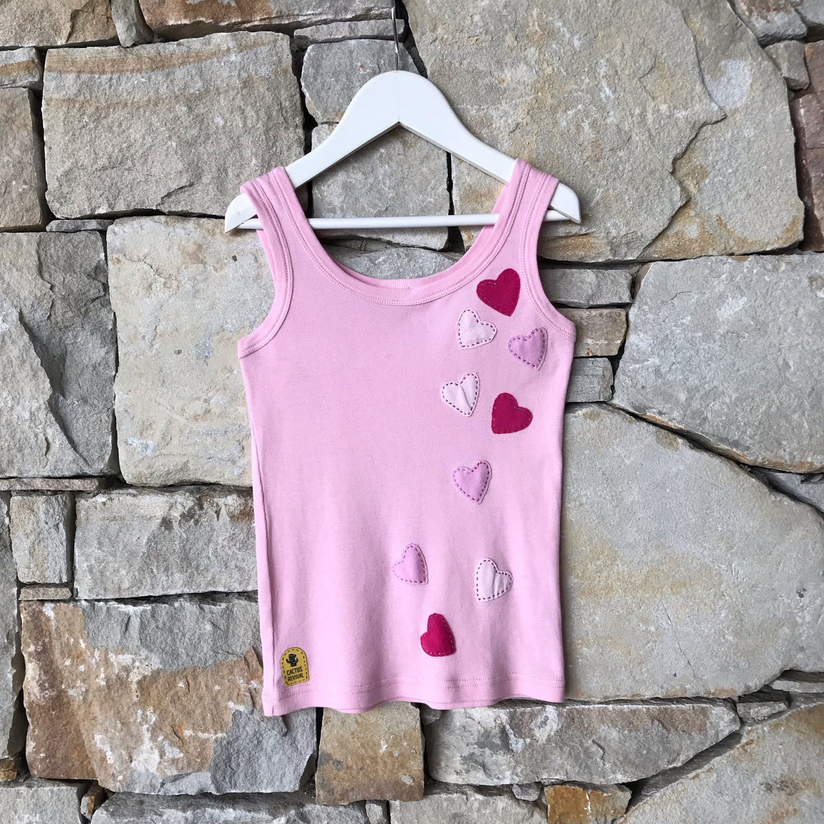 Hearts of love singlet: Size 5